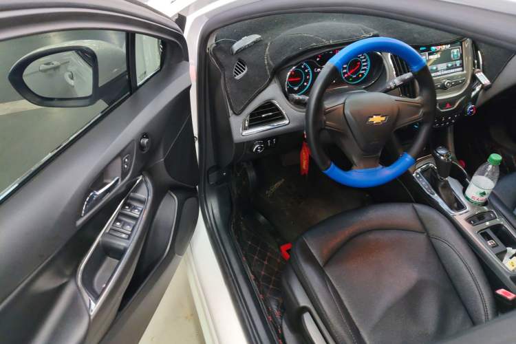 Used Chevrolet Cruze 2017 1.5L Automatic Pioneer Sunroof Edition