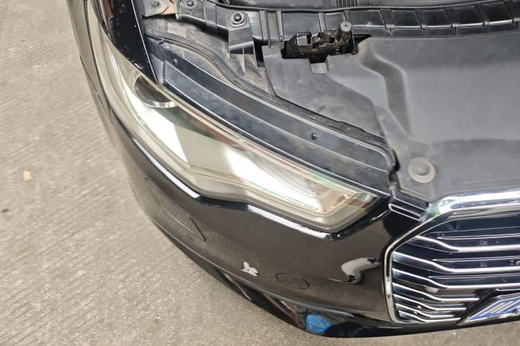 Used Audi A6L 2014 TFSI Standard Model Right Front Headlight