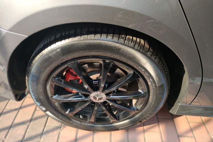 Used Mercedes-Benz A-Class 2020 Restyled A 200 L Sport Sedan Fashion Version
