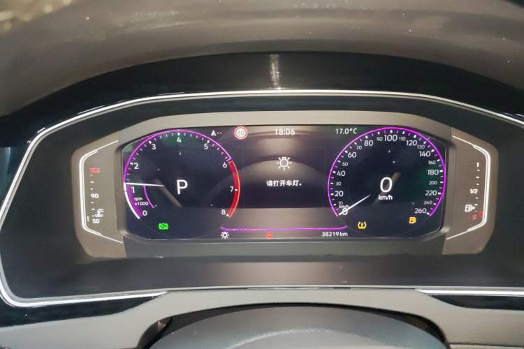 Used Volkswagen Magotan 2023 2 Million Units Limited Edition 330TSI DSG Leading Version
