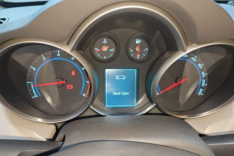 Used Chevrolet Cruze 2015 1.5L Classic SE MT