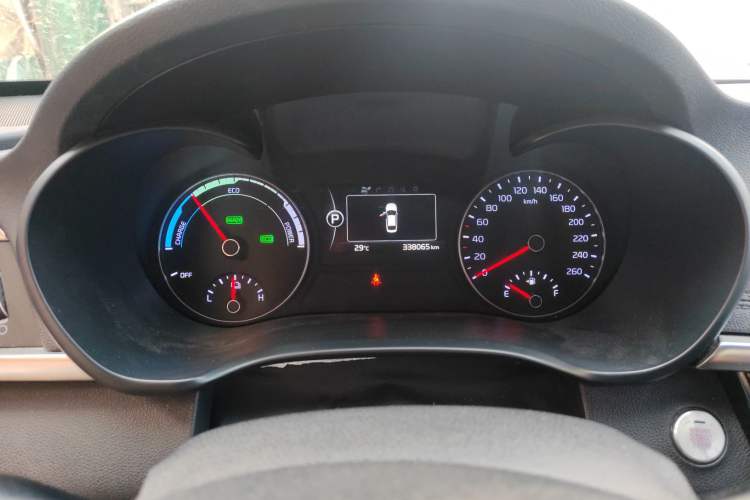 Used Kia K5 2016 2.0L Hybrid GLS Instrument Cluster