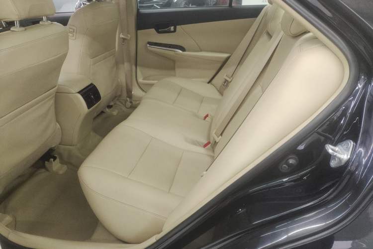 Used Toyota Camry 2015 2.0G Premier Edition