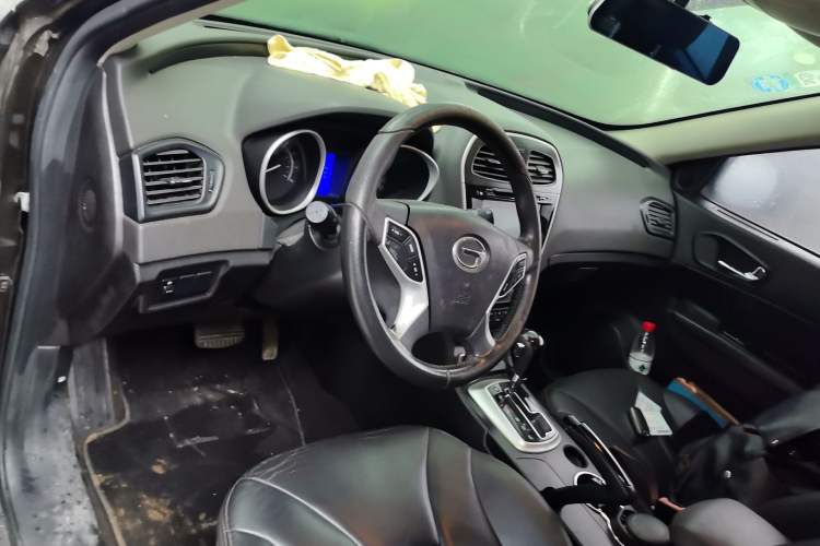 Used GAC Trumpchi GS5 2013 1.8T Automatic Two-Wheel Drive Luxury Edition
