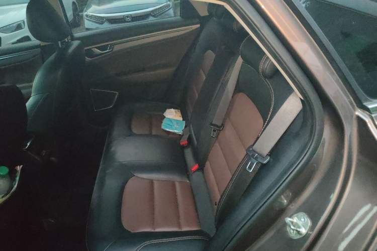 Used Geely Auto Emgrand GL 2018 1.4T DCT Prestige Smart Connectivity Version
