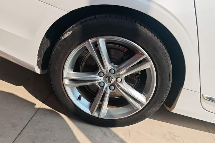 Used Volvo S90 2019 T5 Zhiyi Edition
