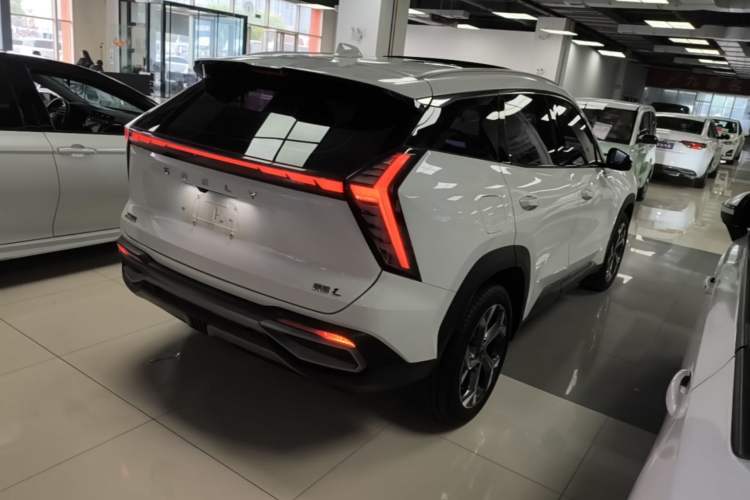 Used Geely Auto FX11 2023 1.5TD DCT Prestige Edition
