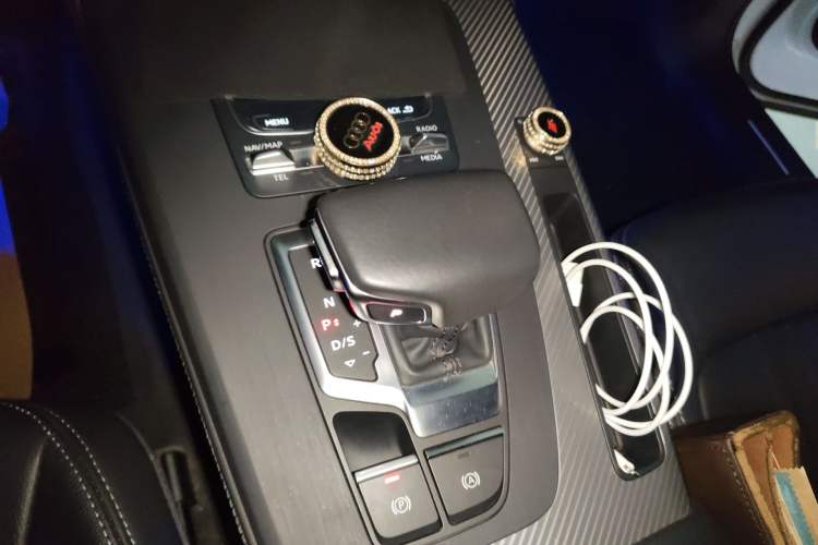 Used Audi Q5L 2020 45 TFSI Prestige Fashion Model