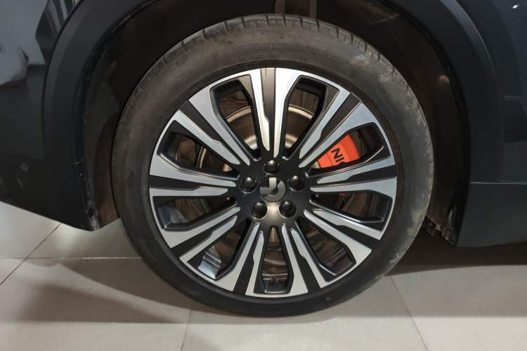 Used Nio ES8 2023 75 kWh Executive Edition
