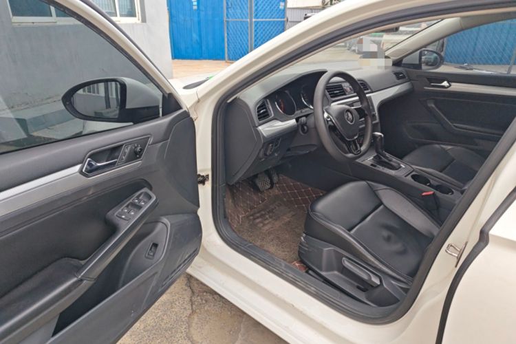 Used Volkswagen Lamando 2017 230TSI DSG Fashion Edition