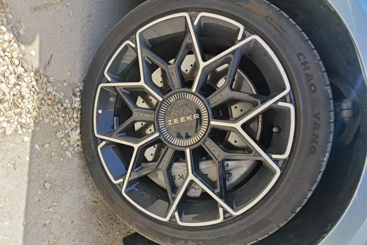 Used Zeekr 007 2024 Four-Wheel Drive Intelligent Driving Version 100 kWh
