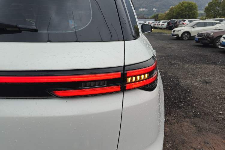 Used CHANGAN CS55PLUS 2020 1.5T Automatic Colorful Model
