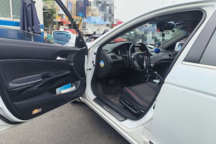 Used Honda Accord 2013 2.0L SE
