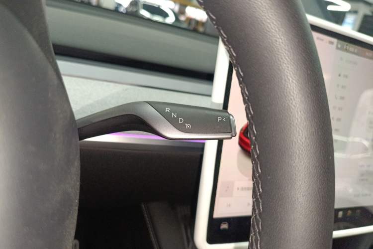 Used Tesla Model Y 2024 Rear-Wheel-Drive Version
