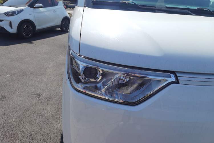 Used Ruichi EC75 2024 Pioneer Model I 50.38 kWh