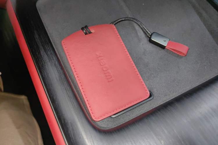 Used Xiaomi Auto SU7 2024 Rear-Drive Long-Range Intelligent Driving Version Interior 1