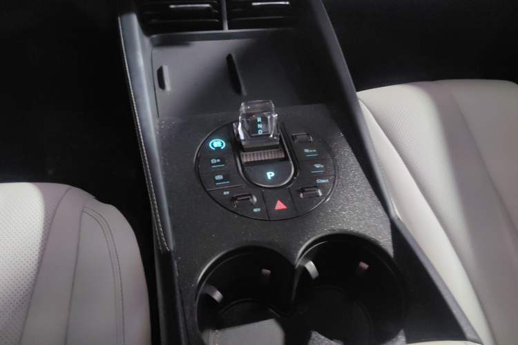 Used BYD Seal 06 New Energy 2024 DM-i 80KM Prestige Model
