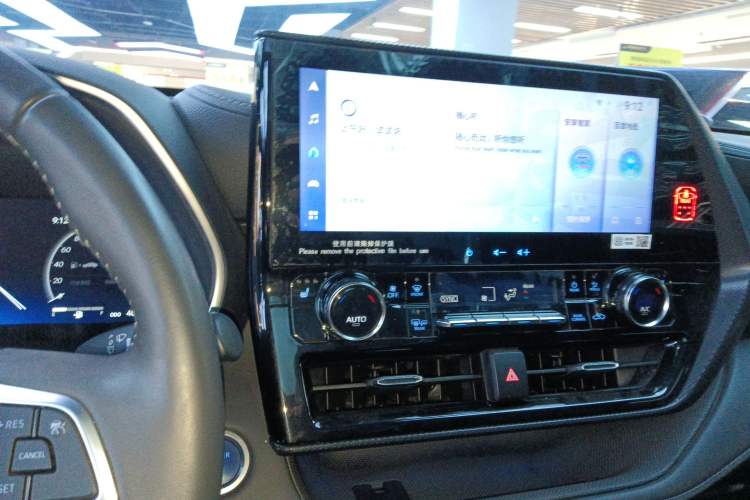 Used Toyota Crown Kluger 2022 2.5L HEV Four-Wheel Drive Premium Edition Audio And AC Panel