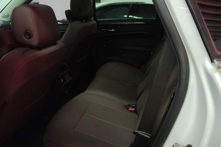 Used Cadillac SRX 2014 3.0L Comfort Model
