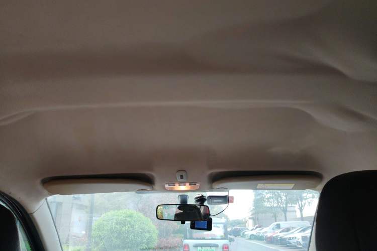 Used Citroen C3-XR 2015 1.6L Manual Pioneer Model Headliner