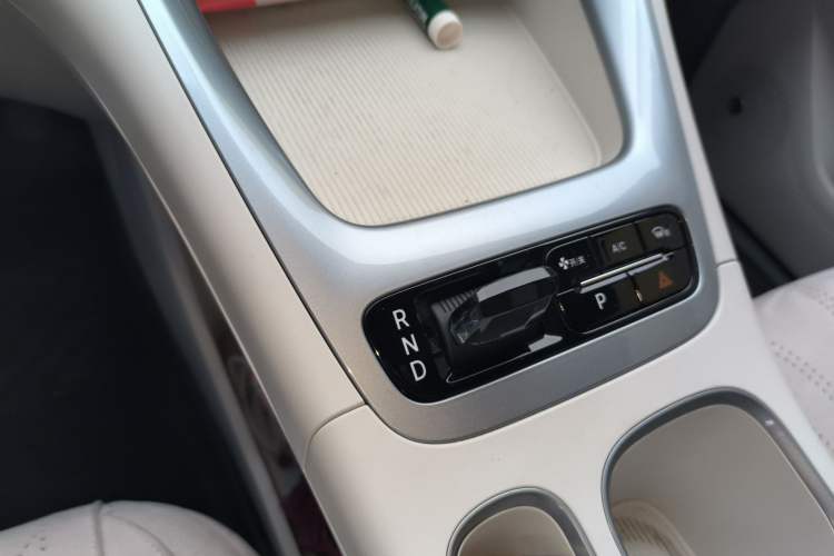 Used Geely Galaxy Geome 2025 310km Dream Edition Gear Lever