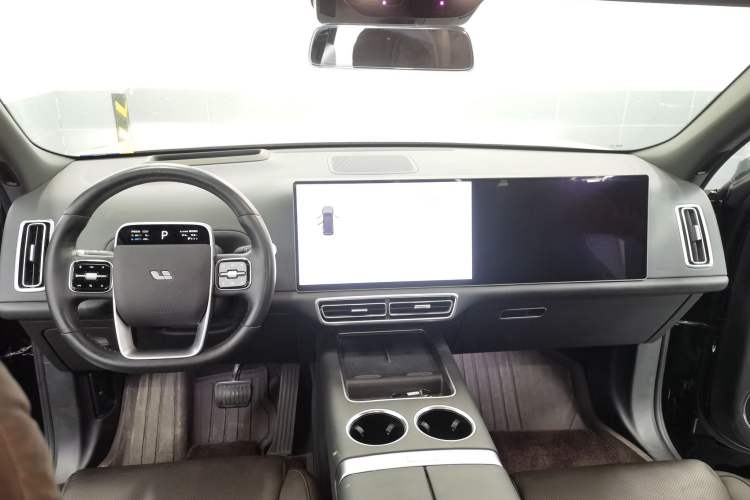 Used Li Auto L9 2023 Pro Model Center Console