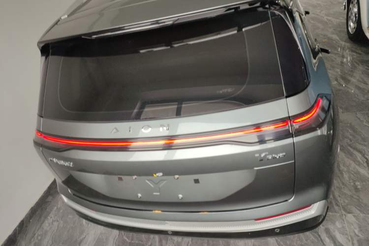 Used AION Y 2023 Younger Star Edition
