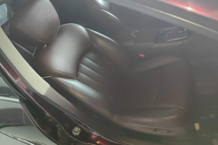 Used Infiniti QX50 2015 2.5L Enjoyment Edition Right Front Seat