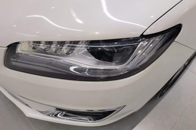 Used Lincoln MKZ 2019 2.0T Luxury Edition China VI
