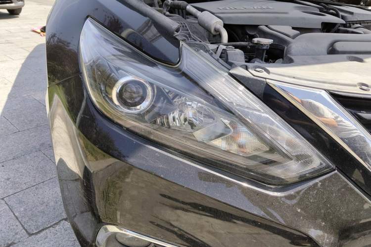 Used Nissan Teana 2016 Revised Version 2.0L XL Comfort Edition Right Front Headlight