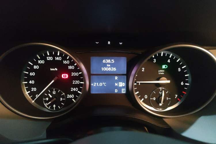 Used Mercedes-Benz R-Class 2011 R 350 L 4MATIC
