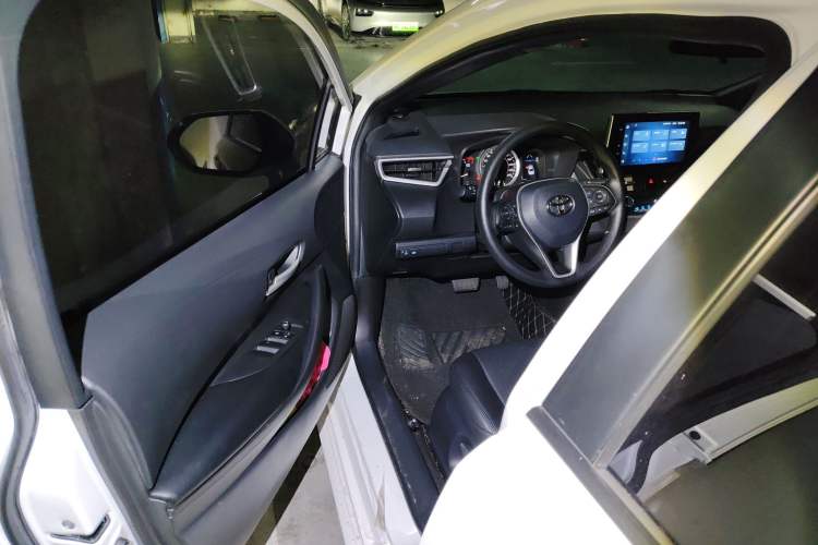 Used Toyota Levin 2022 185T CVT Luxury Edition
