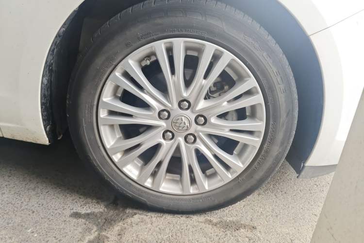 Used Buick GT 2016 15N Automatic Elite Edition Exterior 7