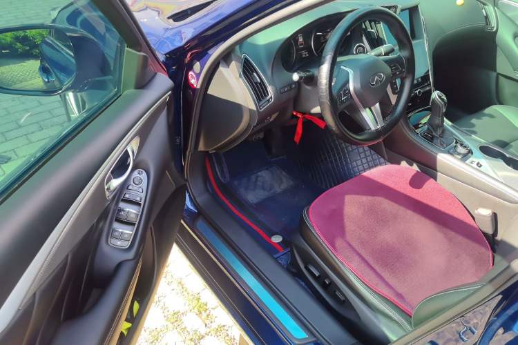 Used Infiniti Q50L 2021 2.0T Enjoyment Edition Driver Seat