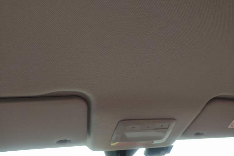 Used Wuling Jiachen 2022 1.5L Manual Enjoyment Elite Model
