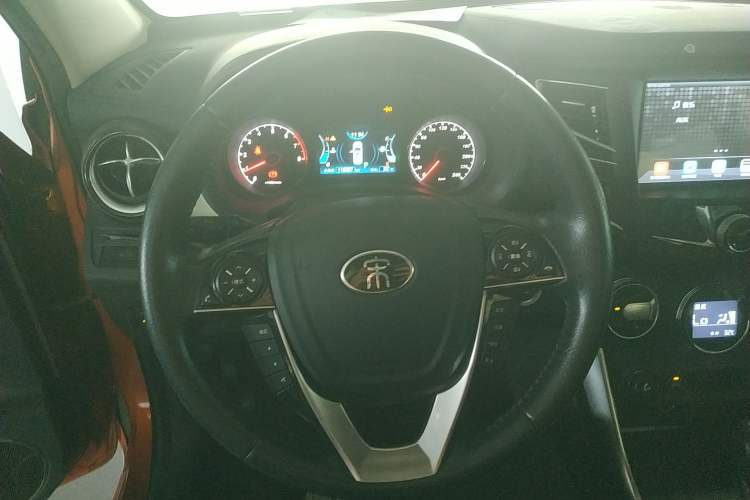 Used BYD Song 2016 GaiShi Edition 1.5TID Automatic Elite Model