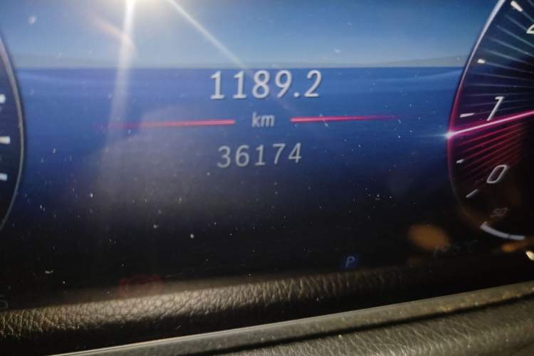 Used Mercedes-Benz GLB 2024-Year Restyled GLB 200 Dynamic Edition
