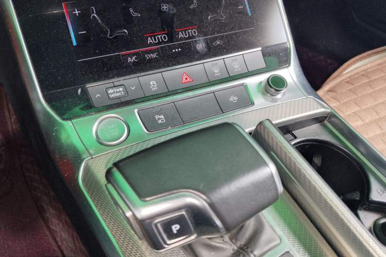 Used Audi A6L 2020 40 TFSI Luxury Prestige Edition Gear Lever