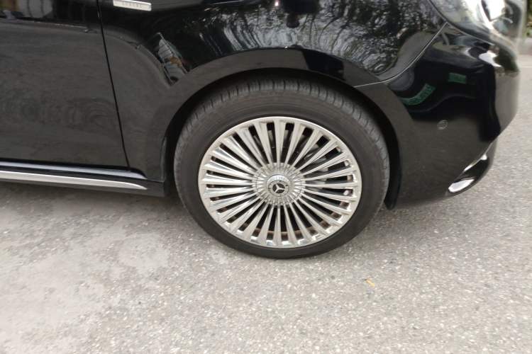 Used Mercedes-Benz V-Class 2021 V 260 L Long-wheelbase Luxury Edition