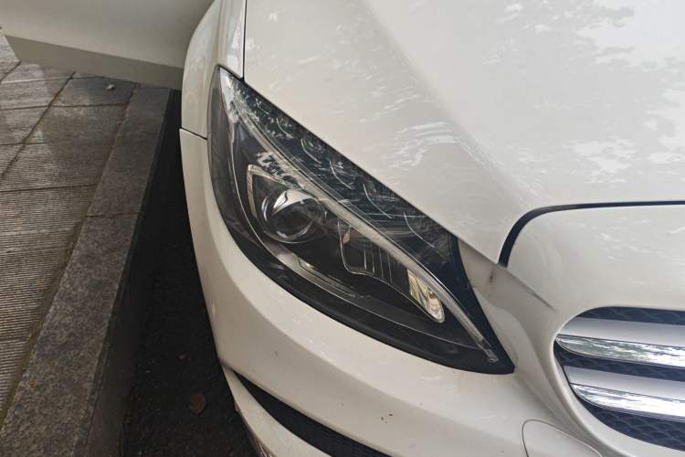 Used Mercedes-Benz C-Class 2017 Facelift C 200 L Sport Edition Right Front Headlight