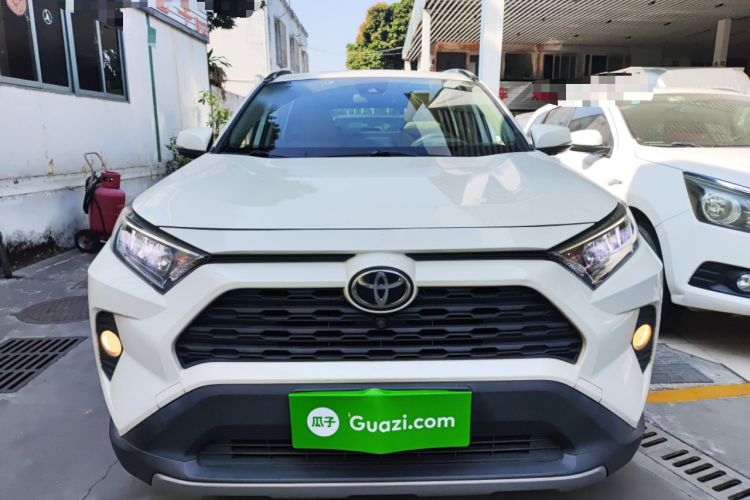 Used Toyota RAV4 2020 2.0L CVT Two-Wheel Drive Fashion Edition