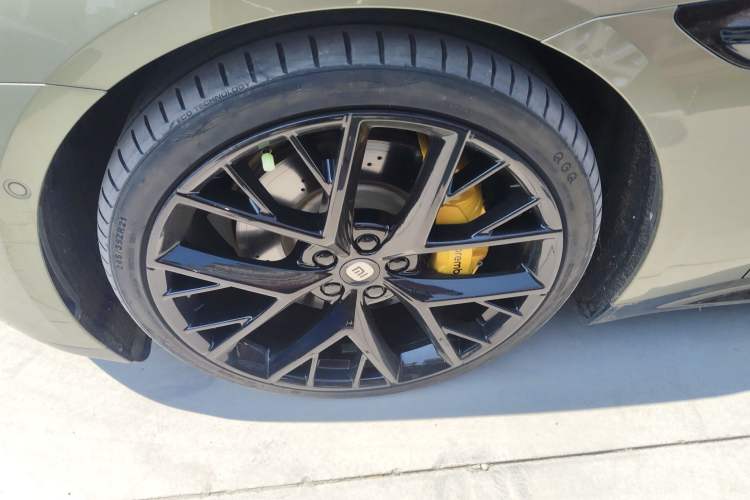 Used Xiaomi Auto SU7 2024 Four-Wheel Drive Ultra-Long Range Advanced Intelligent Driving Max Edition