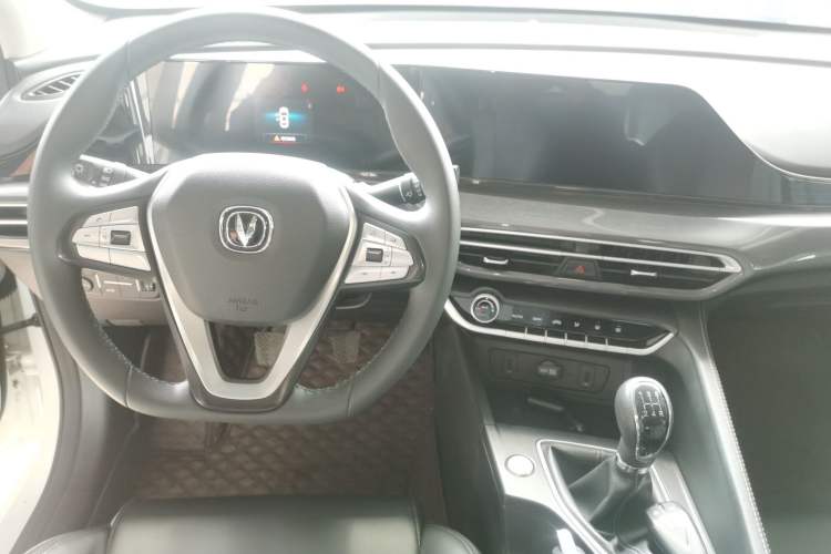 Used CHANGAN Eado 2020 PLUS 1.6L GDI Manual Luxury Model
