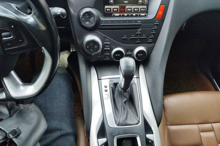 Used DS 5 2013 1.6T Prestige Edition THP200
