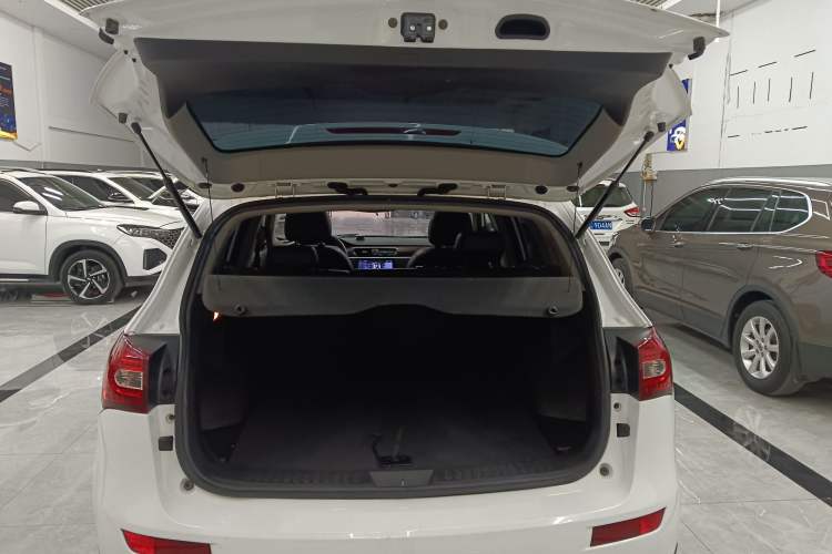 Used Zotye T600 2017 1.5T Manual Elite New Year Edition