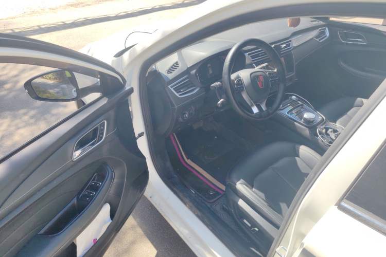 Used Roewe Ei5 2019 Smart Connect Supreme Edition
