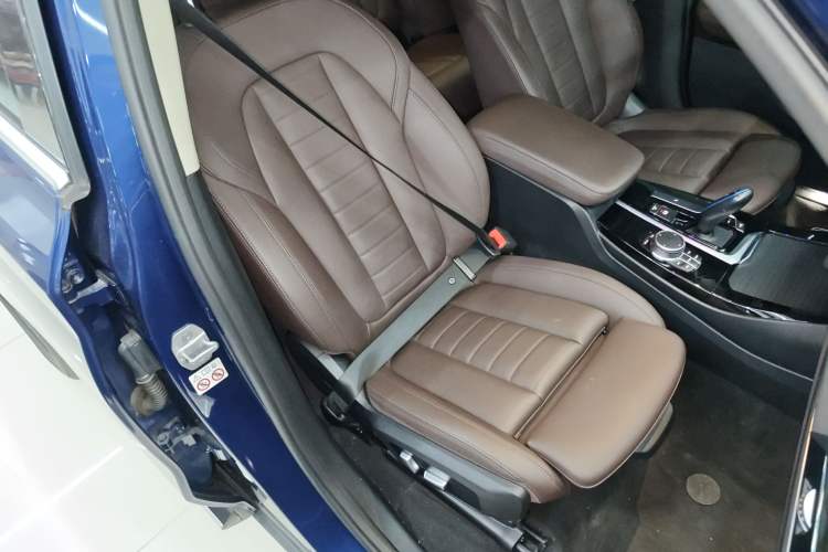 Used BMW iX3 2021 Leading Model Right Front Seat