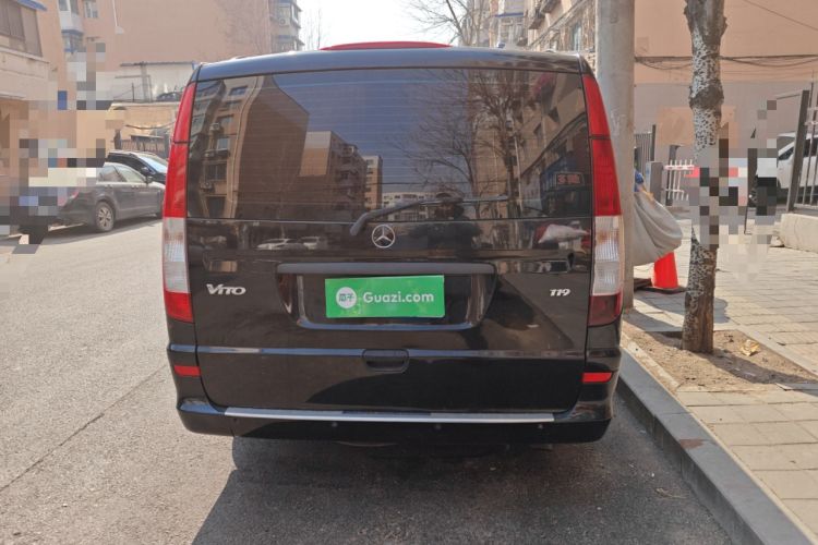 Used Mercedes-Benz Vito 2010 2.5L Elite Edition Rear