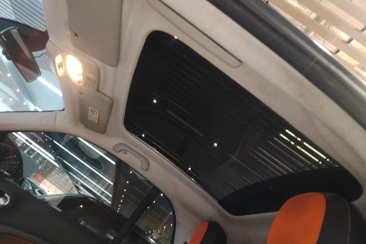 Used smart fortwo 2015 1.0L 52 kW Hardtop Passion Edition