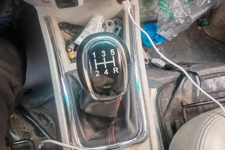 Used Jinbei New Hiace X30L 2016 1.5L Business Edition DLCG14 Gear Lever